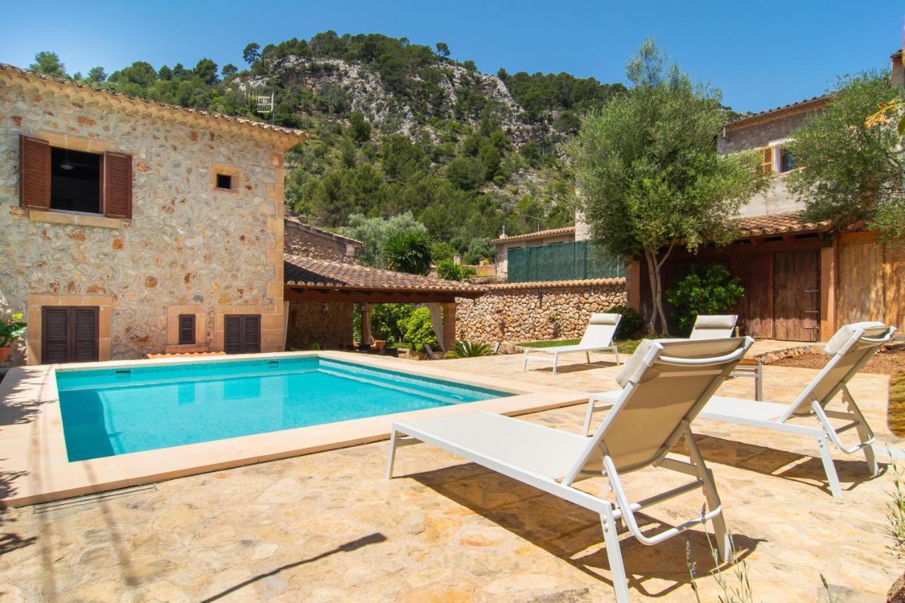 Villa Fabulous Rural House With Views To The Mountains With Swimming Pool Caimari Exterior foto